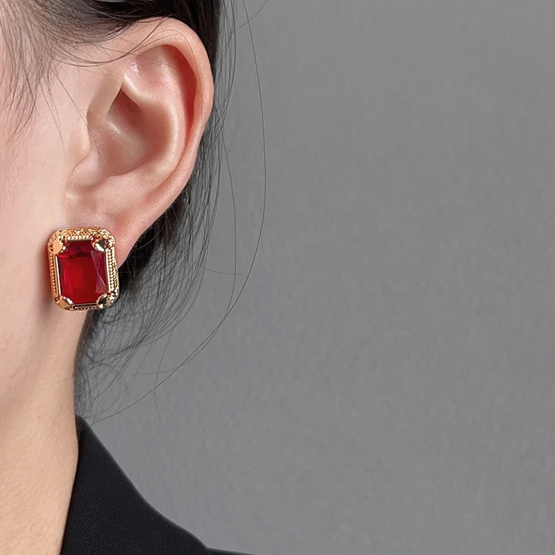 Textured Metal Red Glass Post Earrings For Women Elegant New Style Classic Timeless Party Accessories Fashion Jewelry Gift